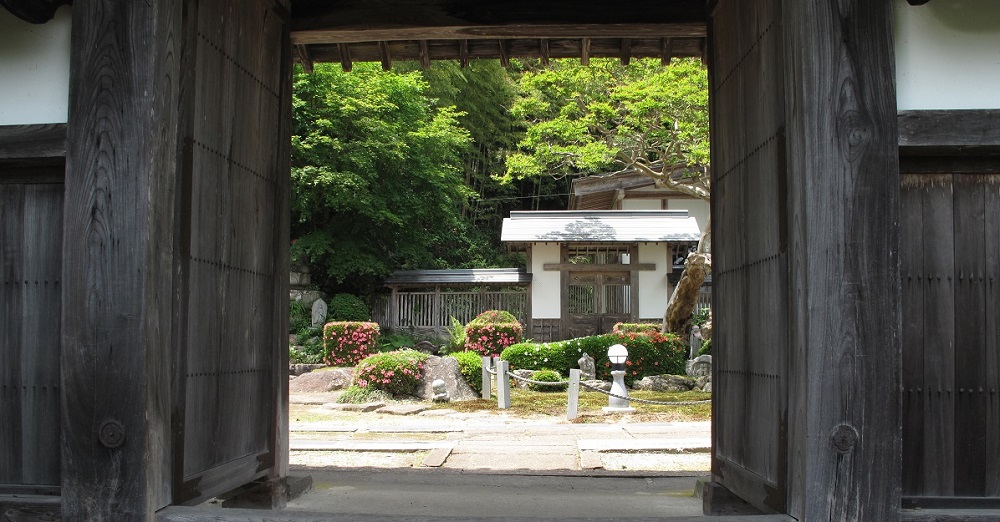 The Reito-ji Main Gate